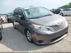 5TDKK3DC0GS694219 2016 TOYOTA SIENNA