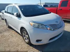 5TDKK3DC0GS694897 2016 TOYOTA SIENNA