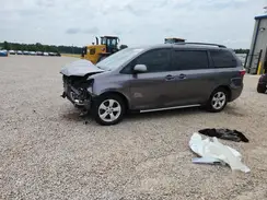 5TDKK3DC0GS699677 2016 TOYOTA SIENNA