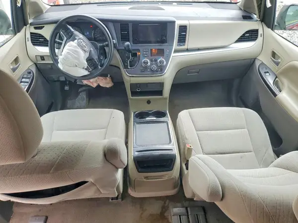 5TDKK3DC0GS709060 2016 TOYOTA SIENNA - Image 8
