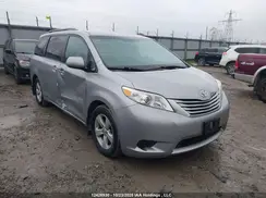 5TDKK3DC0GS716266 2016 TOYOTA SIENNA