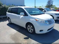 5TDKK3DC0GS718129 2016 TOYOTA SIENNA