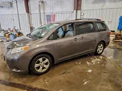 5TDKK3DC0GS724500 2016 TOYOTA SIENNA
