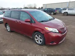 5TDKK3DC0GS751907 2016 TOYOTA SIENNA