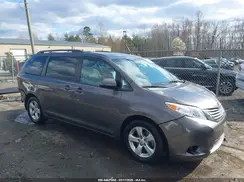 5TDKK3DC0GS764480 2016 TOYOTA SIENNA