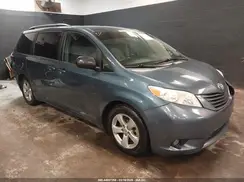 5TDKK3DC1GS711190 2016 TOYOTA SIENNA