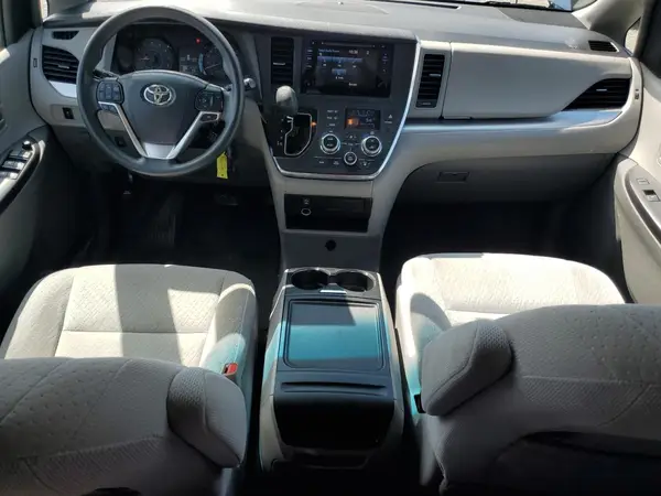 5TDKK3DC1GS719662 2016 TOYOTA SIENNA - Image 8