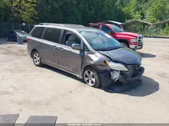 5TDKK3DC1GS730743 2016 TOYOTA SIENNA