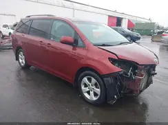 5TDKK3DC1GS755092 2016 TOYOTA SIENNA