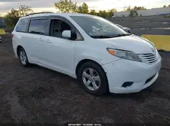 5TDKK3DC2GS694741 2016 TOYOTA SIENNA