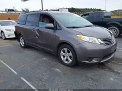 5TDKK3DC2GS720092 2016 TOYOTA SIENNA
