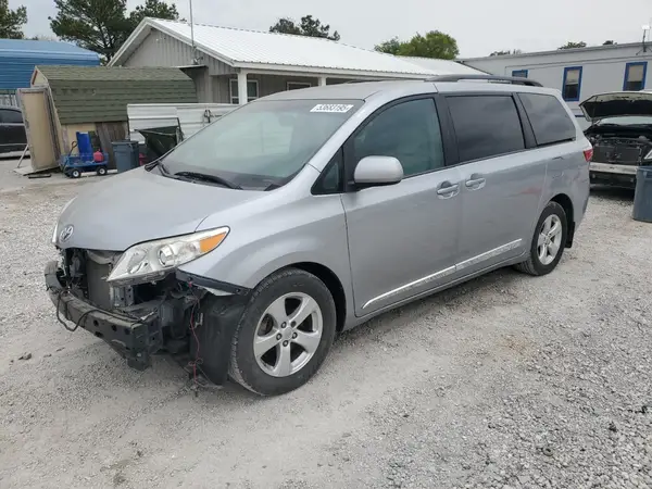 5TDKK3DC2GS727947 2016 TOYOTA SIENNA - Image 1