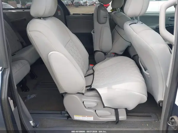5TDKK3DC2GS734624 2016 TOYOTA SIENNA - Image 8