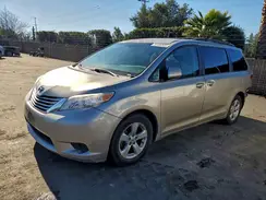 5TDKK3DC2GS740262 2016 TOYOTA SIENNA