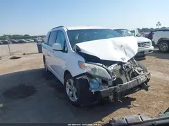 5TDKK3DC2GS750158 2016 TOYOTA SIENNA
