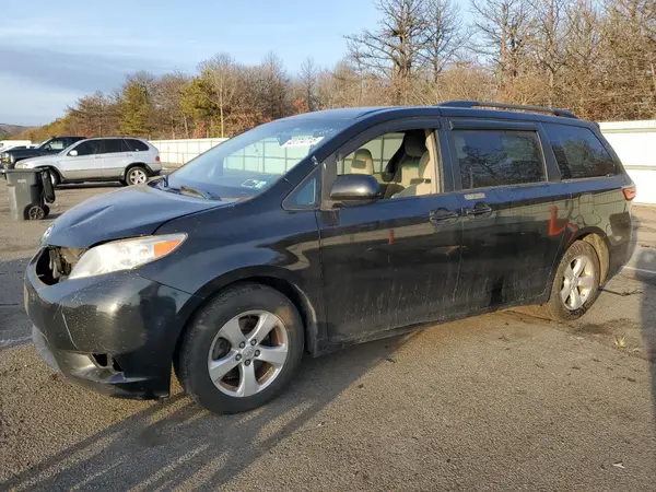 5TDKK3DC2GS762827 2016 TOYOTA SIENNA - Image 1
