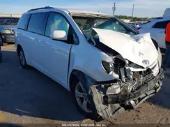 5TDKK3DC3GS694926 2016 TOYOTA SIENNA