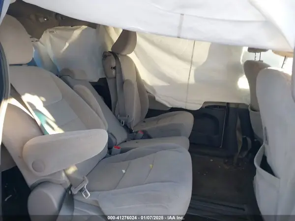 5TDKK3DC3GS694926 2016 TOYOTA SIENNA - Image 8