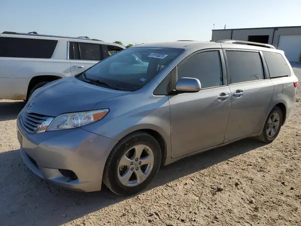 5TDKK3DC3GS706864 2016 TOYOTA SIENNA - Image 1