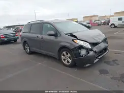 5TDKK3DC3GS708985 2016 TOYOTA SIENNA