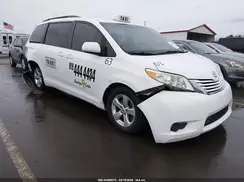 5TDKK3DC3GS711935 2016 TOYOTA SIENNA