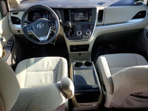 5TDKK3DC3GS722921 2016 TOYOTA SIENNA - Image 8