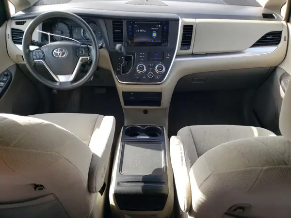5TDKK3DC3GS736317 2016 TOYOTA SIENNA - Image 8