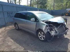 5TDKK3DC3GS739282 2016 TOYOTA SIENNA
