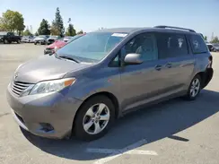 5TDKK3DC3GS758270 2016 TOYOTA SIENNA