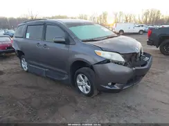 5TDKK3DC4GS694904 2016 TOYOTA SIENNA