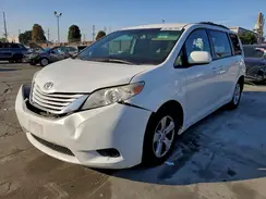 5TDKK3DC4GS700183 2016 TOYOTA SIENNA