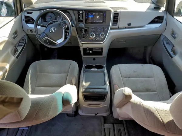 5TDKK3DC4GS700183 2016 TOYOTA SIENNA - Image 8