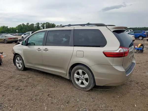 5TDKK3DC4GS708297 2016 TOYOTA SIENNA - Image 2
