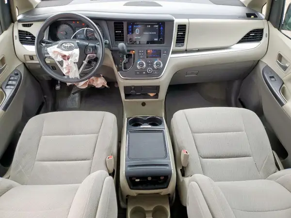 5TDKK3DC4GS708297 2016 TOYOTA SIENNA - Image 8