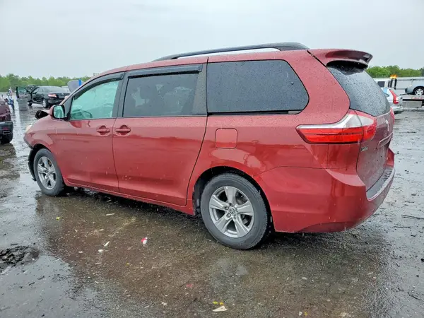 5TDKK3DC4GS716934 2016 TOYOTA SIENNA - Image 2