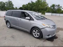 5TDKK3DC4GS717887 2016 TOYOTA SIENNA