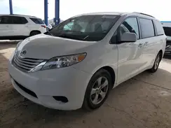 5TDKK3DC4GS730929 2016 TOYOTA SIENNA