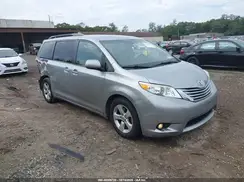 5TDKK3DC4GS755393 2016 TOYOTA SIENNA