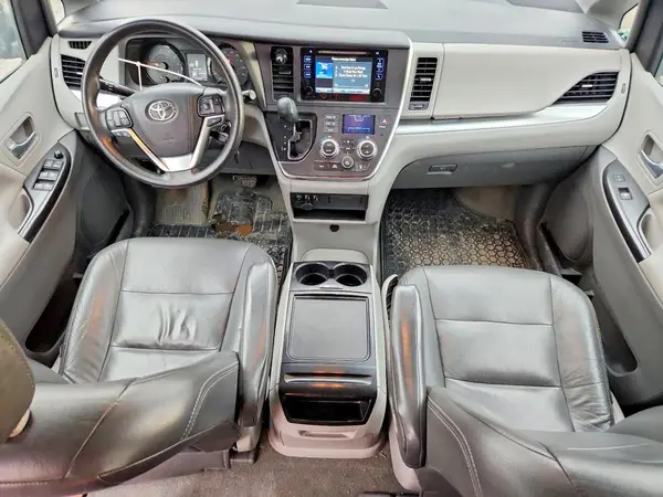 5TDKK3DC5GS719633 2016 TOYOTA SIENNA - Image 8