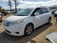 5TDKK3DC5GS725660 2016 TOYOTA SIENNA