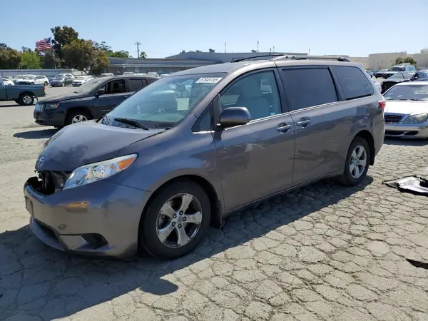 5TDKK3DC5GS751871 2016 TOYOTA SIENNA - Image 1