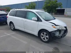 5TDKK3DC5GS755130 2016 TOYOTA SIENNA