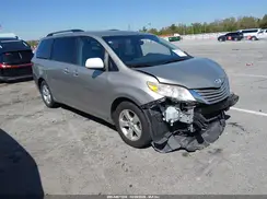 5TDKK3DC6GS701979 2016 TOYOTA SIENNA