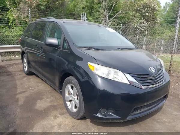 5TDKK3DC6GS706549 2016 TOYOTA SIENNA
