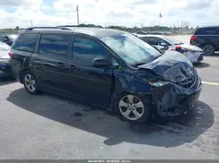 5TDKK3DC6GS718636 2016 TOYOTA SIENNA
