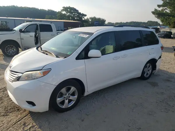 5TDKK3DC6GS727935 2016 TOYOTA SIENNA - Image 1