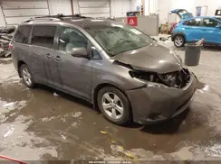 5TDKK3DC6GS745271 2016 TOYOTA SIENNA