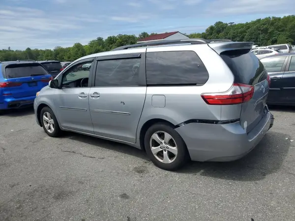 5TDKK3DC6GS765794 2016 TOYOTA SIENNA - Image 2