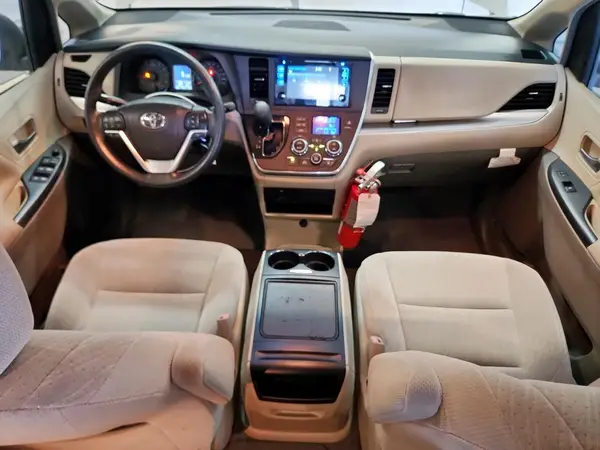 5TDKK3DC7GS705443 2016 TOYOTA SIENNA - Image 8