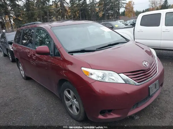 5TDKK3DC7GS707855 2016 TOYOTA SIENNA